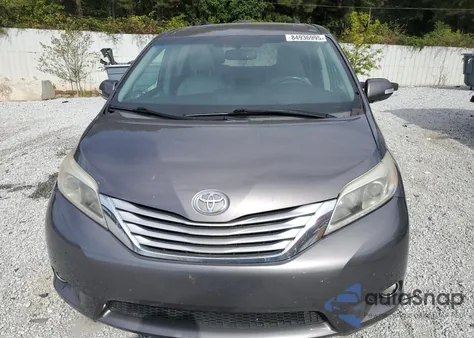 2017 Toyota Sienna Xle from USA, damaged, VIN 5TDYZ3DC8HS774469